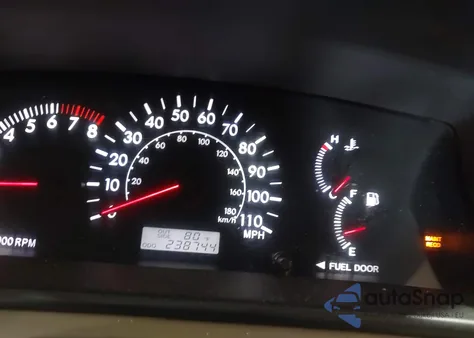 2005 Toyota Corolla Le from USA, damaged, VIN 2T1BR32E85C390738